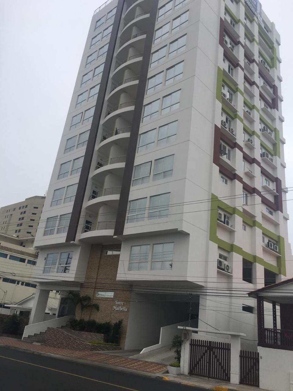 Torre Marbella De 2 Y 3 *